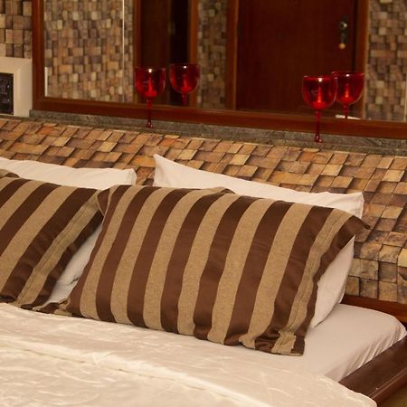 Imperium Inn Motel (Adults Only) Nova Ponte Luaran gambar