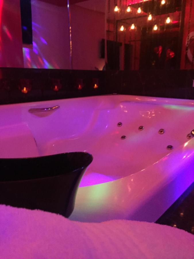 Imperium Inn Motel (Adults Only) Nova Ponte Luaran gambar